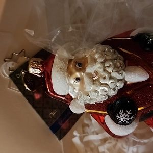 Radkorare claus   6 inch aids awareness ribbon in new shape collectable